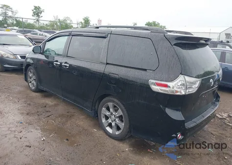 2014 Toyota Sienna Se 8 Passenger from USA, damaged, VIN 5TDXK3DCXES460558